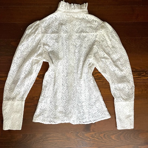 Vintage Elegant White Lace Women's Blouse - Picture 6 of 6